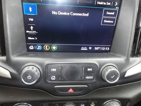 Used 2020 GMC Terrain SLT w/ Preferred Package image 19