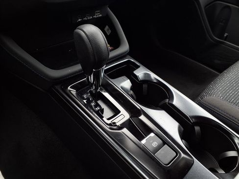 Used 2026 Subaru Forester Premium image 7