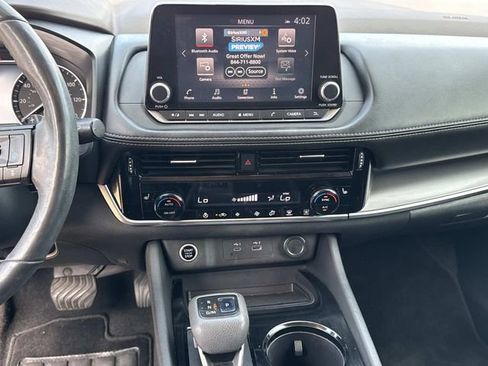 Used 2021 Nissan Rogue SV w/ Premium Package FWD image 30