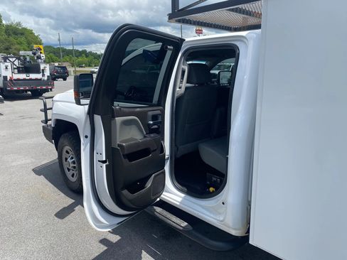 Used 2017 Chevrolet Silverado 3500 W/T w/ WT Fleet Convenience Package AWD/4WD image 22