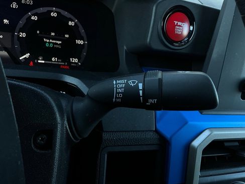 Used 2025 Toyota Tacoma TRD Off-Road image 36