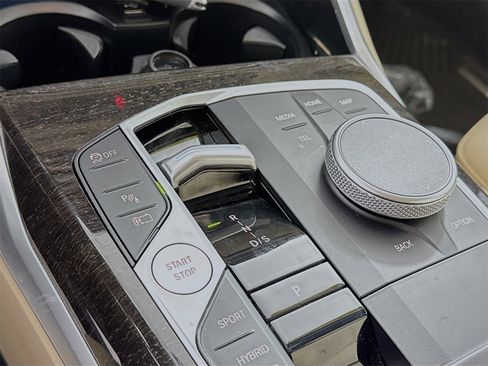 Used 2023 BMW 330e xDrive w/ M Sport Package image 14