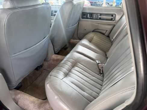 Used 1996 Chevrolet Impala SS RWD image 9