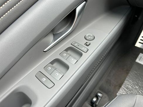 New 2026 Hyundai Elantra Sport FWD image 10