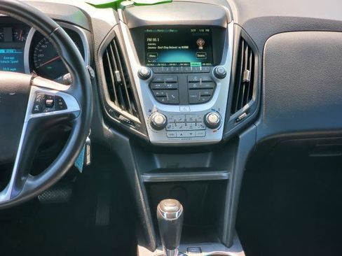 Used 2017 Chevrolet Equinox LT w/ Convenience Package FWD image 21
