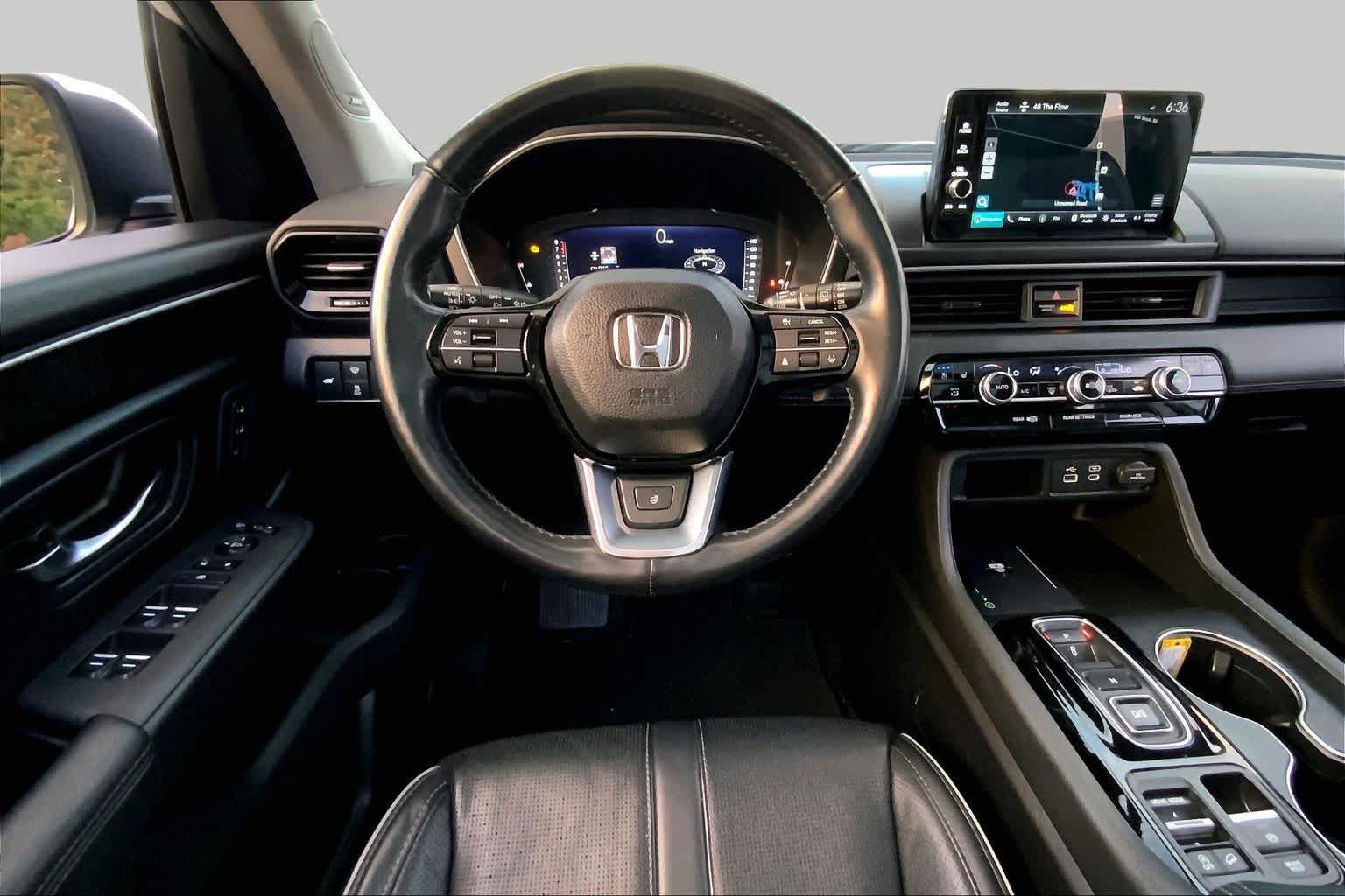Used 2023 Honda Pilot Elite image 6