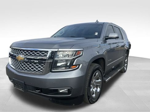 Used 2018 Chevrolet Tahoe LT w/ LT Signature Package image 23