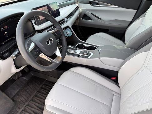 New 2026 INFINITI QX60 Luxe w/ Cargo Package image 23