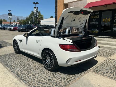 Used 2017 Mercedes-Benz SLC 43 AMG image 18