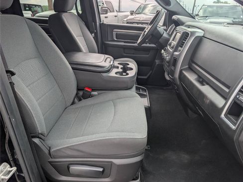Used 2024 RAM 1500 Warlock RWD image 10