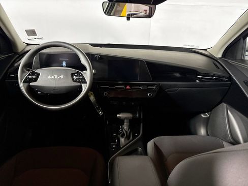 Certified 2024 Kia Niro LX FWD image 13