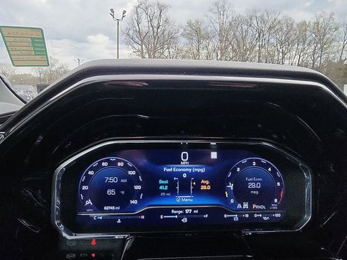 Used 2023 Chevrolet Silverado 1500 LT image 16