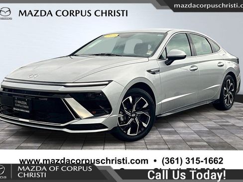 Used 2025 Hyundai Sonata SEL FWD image 1