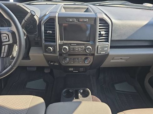 Used 2017 Ford F150 XLT w/ Equipment Group 302A Luxury RWD image 11