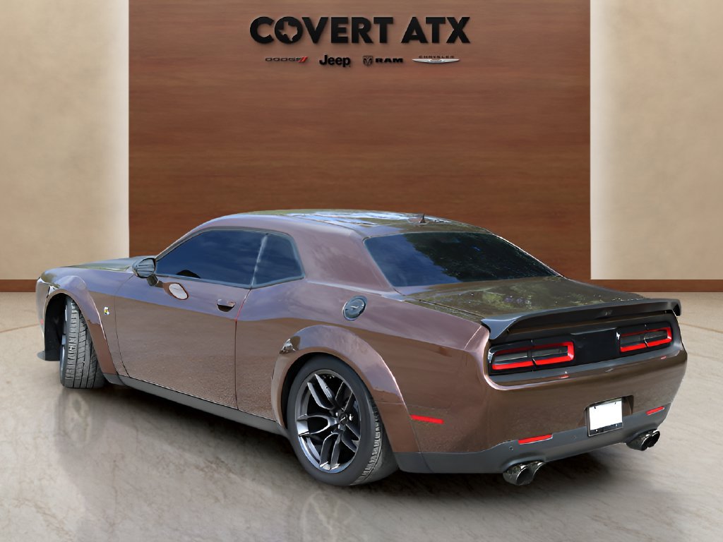 Used 2021 Dodge Challenger R/T Scat Pack RWD image 3