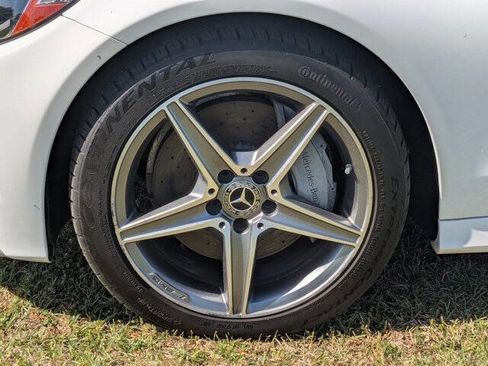 Used 2017 Mercedes-Benz C 300 4MATIC Coupe image 10