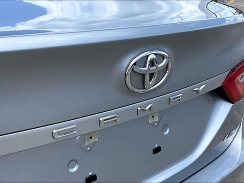 Certified 2020 Toyota Camry LE FWD image 29