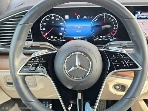 Certified 2024 Mercedes-Benz GLE 450e 4MATIC image 33