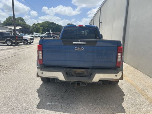 Used 2022 Ford F350 Lariat w/ Chrome Package AWD/4WD image 12