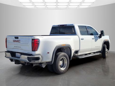 Used 2024 GMC Sierra 3500 SLT w/ SLT Premium Package image 5