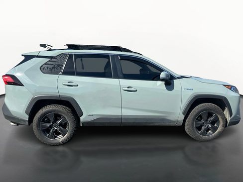 Used 2021 Toyota RAV4 XLE w/ XLE Grade Weather Package AWD/4WD image 2