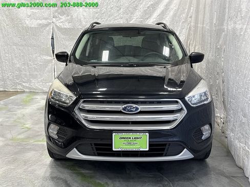 Used 2018 Ford Escape SE image 19