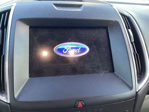 Used 2020 Ford Edge Titanium AWD/4WD image 31
