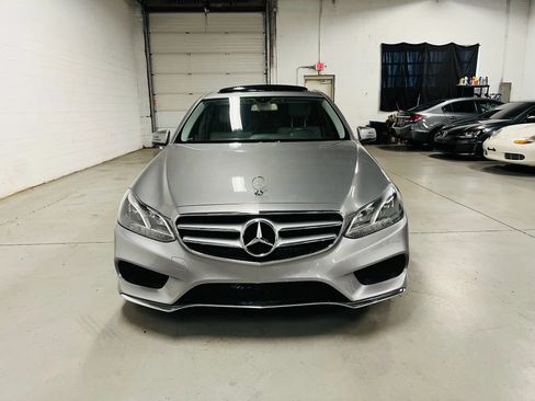 Used 2014 Mercedes-Benz E 350 Sedan image 3