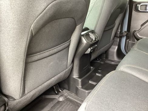 Used 2024 Jeep Wrangler Unlimited AWD/4WD image 48