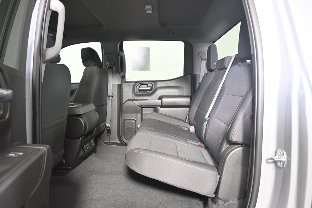 Used 2025 Chevrolet Silverado 1500 Custom Trail Boss AWD/4WD image 17