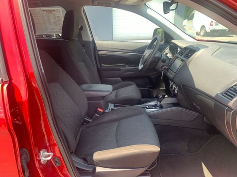 Used 2021 Mitsubishi Outlander Sport LE FWD image 30