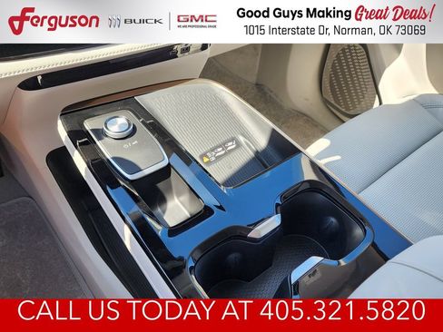 New 2026 Buick Enclave Avenir w/ Super Cruise Package AWD/4WD image 31