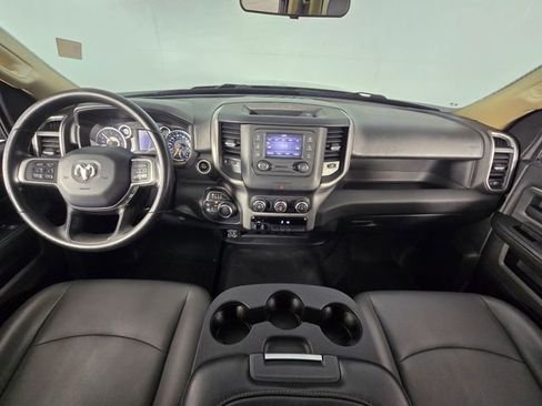 Used 2020 RAM 2500 Tradesman w/ Chrome Appearance Group image 21