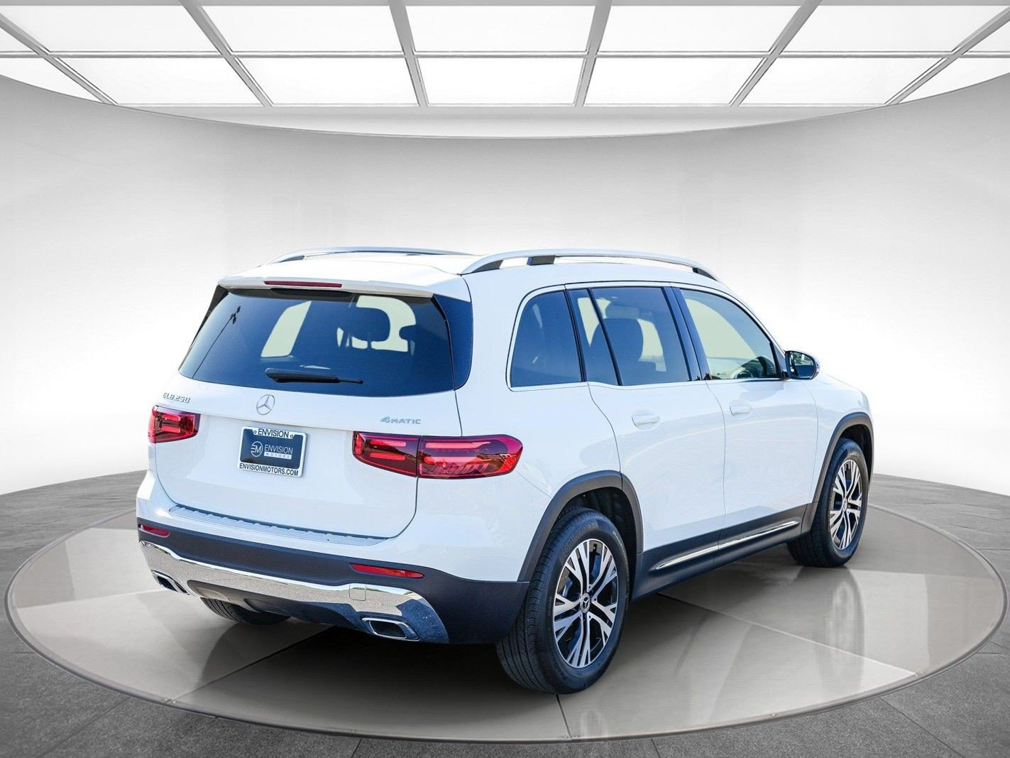 Certified 2026 Mercedes-Benz GLB 250 4MATIC image 4