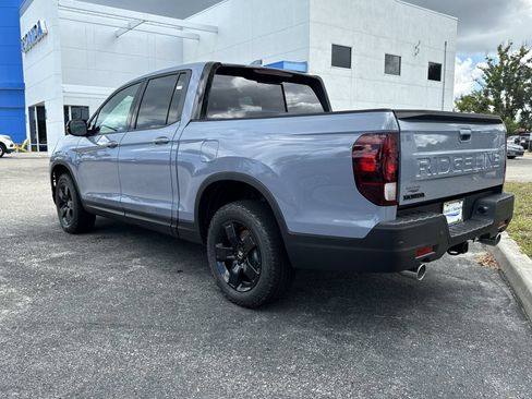 New 2026 Honda Ridgeline Black Edition image 7
