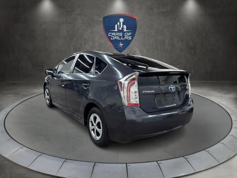 Used 2013 Toyota Prius Four FWD image 3