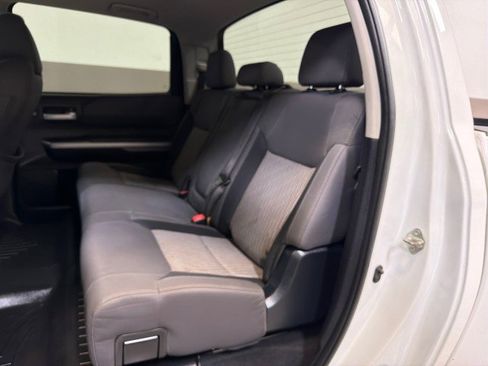 Used 2016 Toyota Tundra SR5 w/ SR5 Upgrade Package image 25