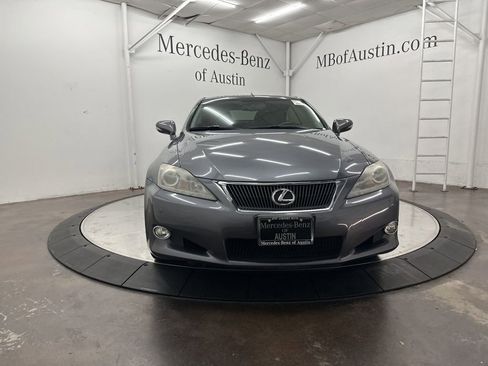 Used 2012 Lexus IS 350C w/ Luxury Pkg RWD image 2
