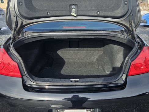 Used 2015 INFINITI Q40 AWD w/ Moonroof Package image 15