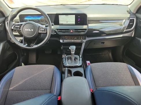 Used 2024 Kia Seltos S FWD image 11