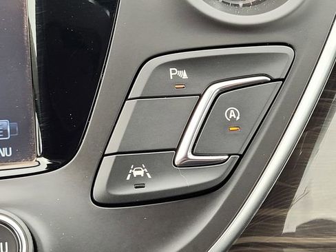 Used 2019 Buick Envision Premium image 13