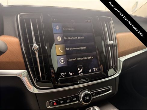 Used 2018 Volvo S90 T6 Inscription w/ Convenience Package image 9