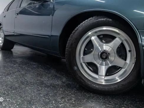 Used 1995 Chevrolet Impala SS RWD image 25