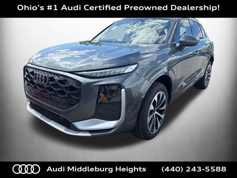 Used 2026 Audi Q3 quattro 2.0T AWD/4WD image 3