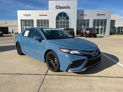 Used 2024 Toyota Camry XSE image 1