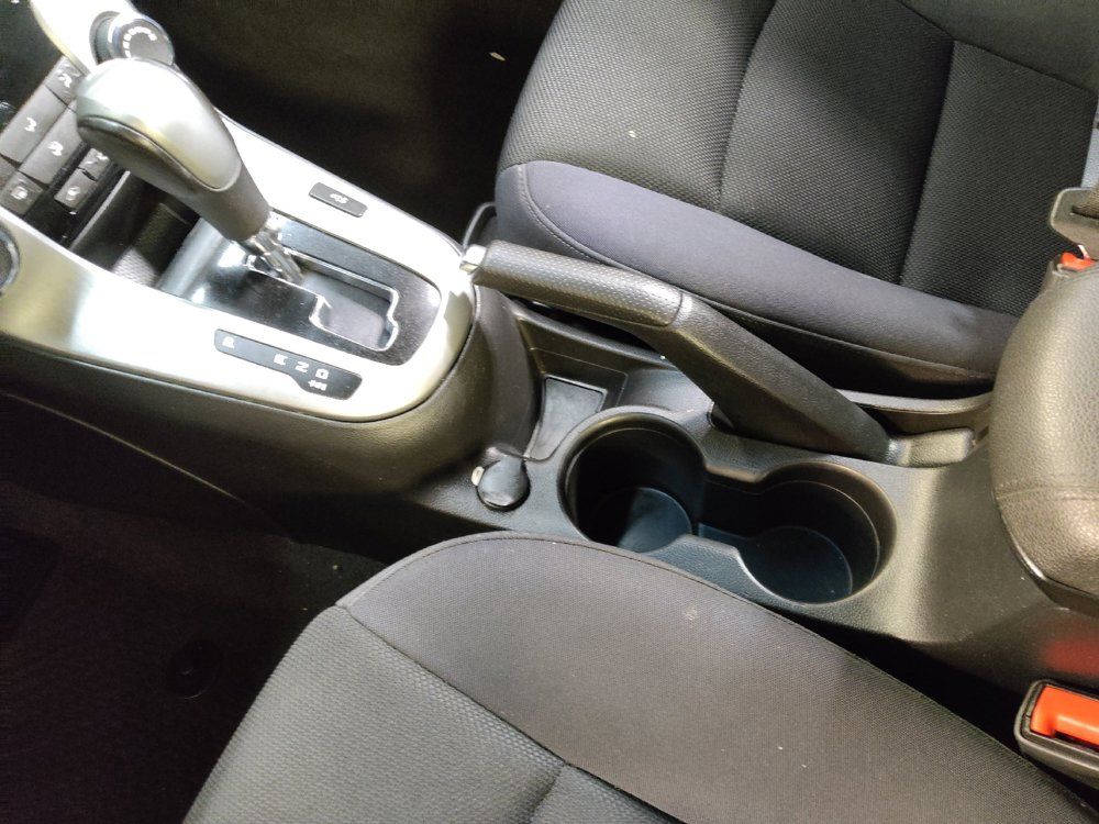 Used 2014 Chevrolet Cruze LT FWD image 26