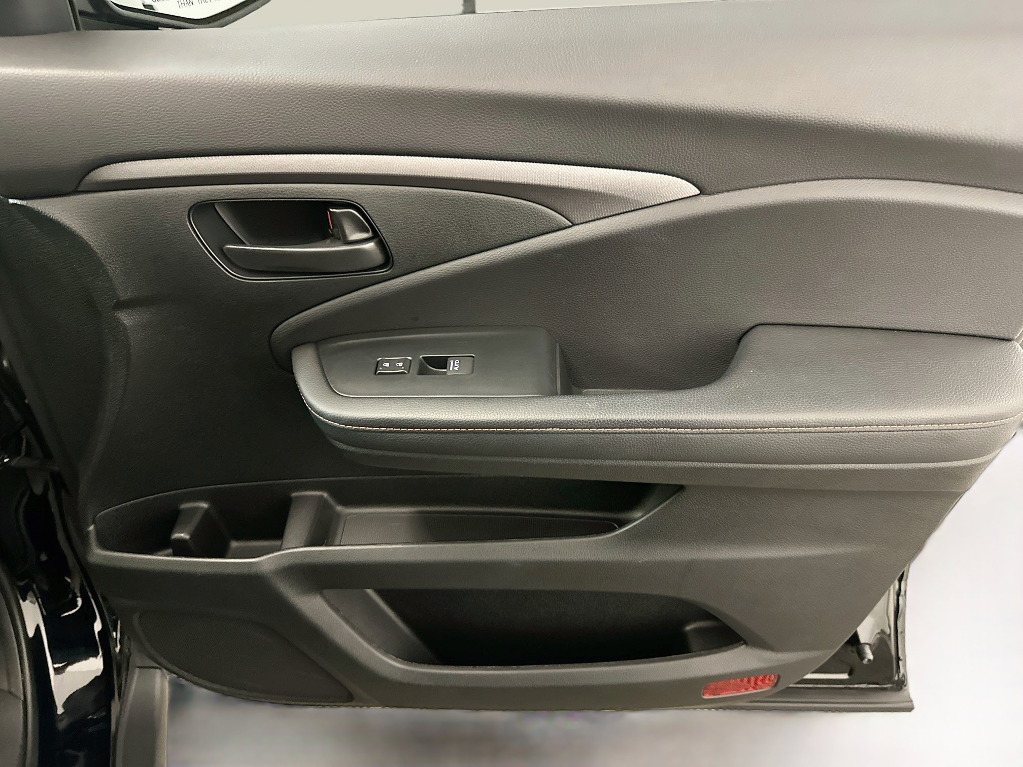 Used 2023 Honda Passport TrailSport image 35