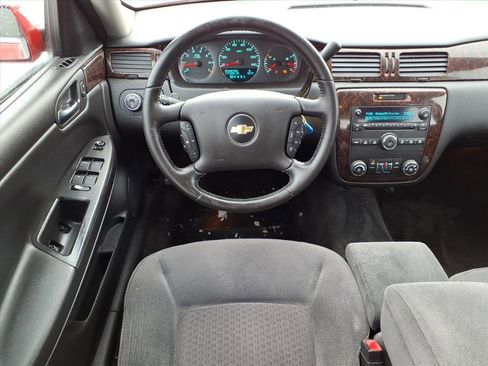 Used 2013 Chevrolet Impala LT image 10