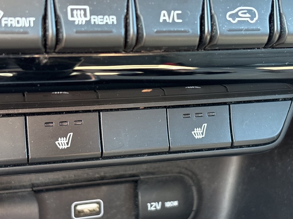 Used 2021 Kia Sportage EX AWD/4WD image 16