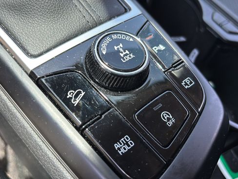 Used 2024 Kia Sportage LX AWD/4WD image 24